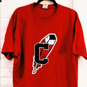 Cleveland Indians Red Feather T-Shirt